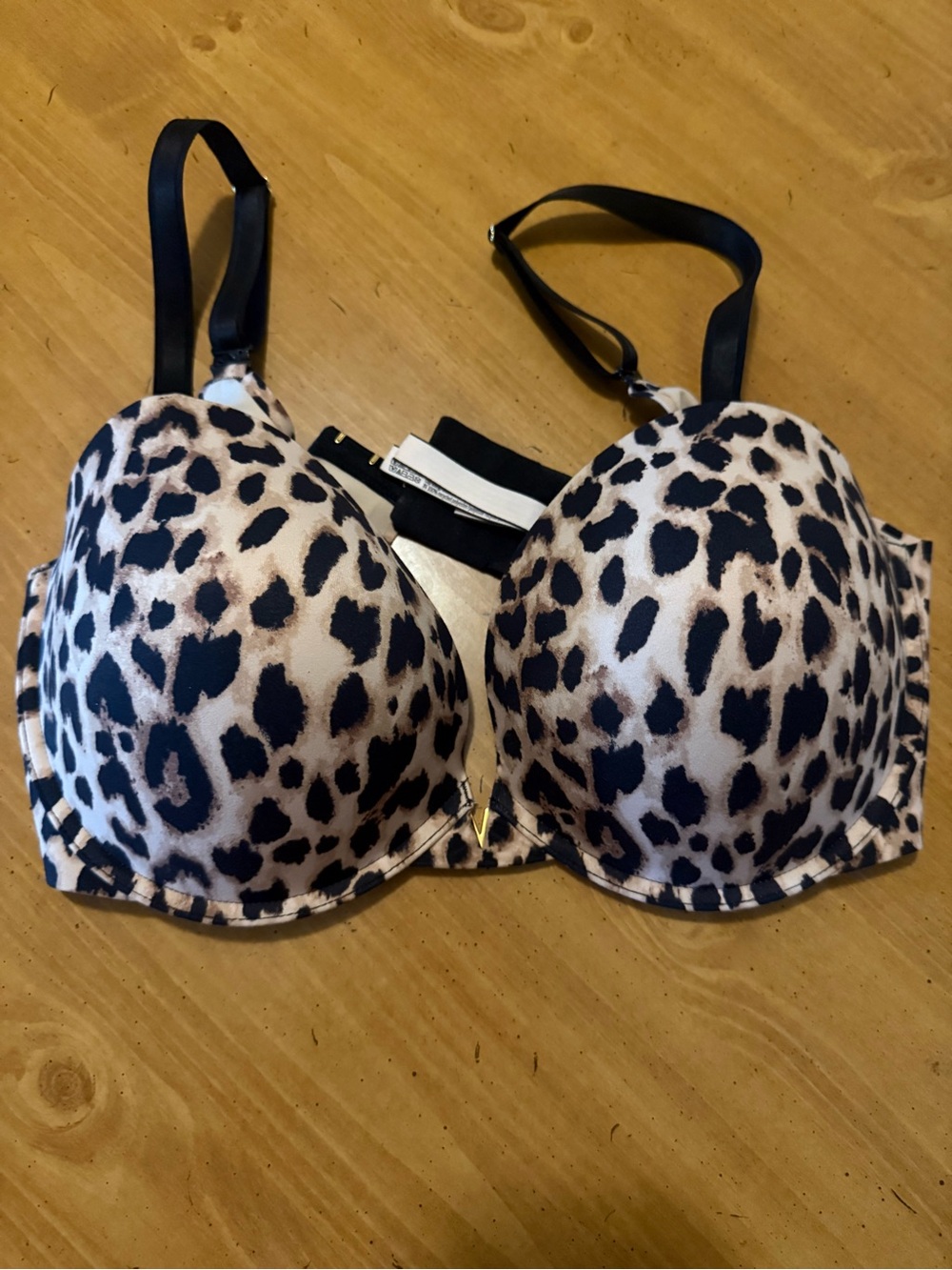 Victoria's Secret Leopard-Print Push-Up Bra in Beige and Black